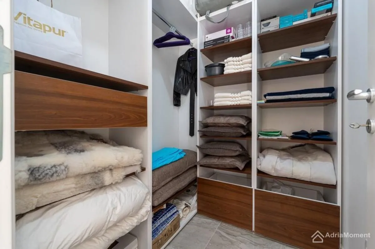 Sale, one bedroom apartment, 56m², Rafailovići, Budva