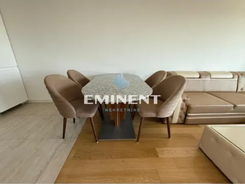 Izdavanje, dvosoban stan, 59m², Novi Beograd Blok 65, Novi Beograd Sve Podlokacije - image 3