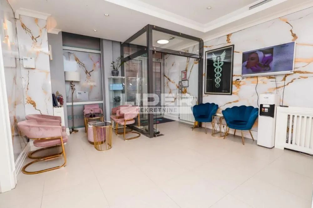 Rent, office space, 147m², Kalenić Pijaca, Vračar Sve Podlokacije
