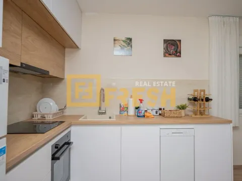 Rent, house, 100m², Danilovgrad, Crna Gora - image 17