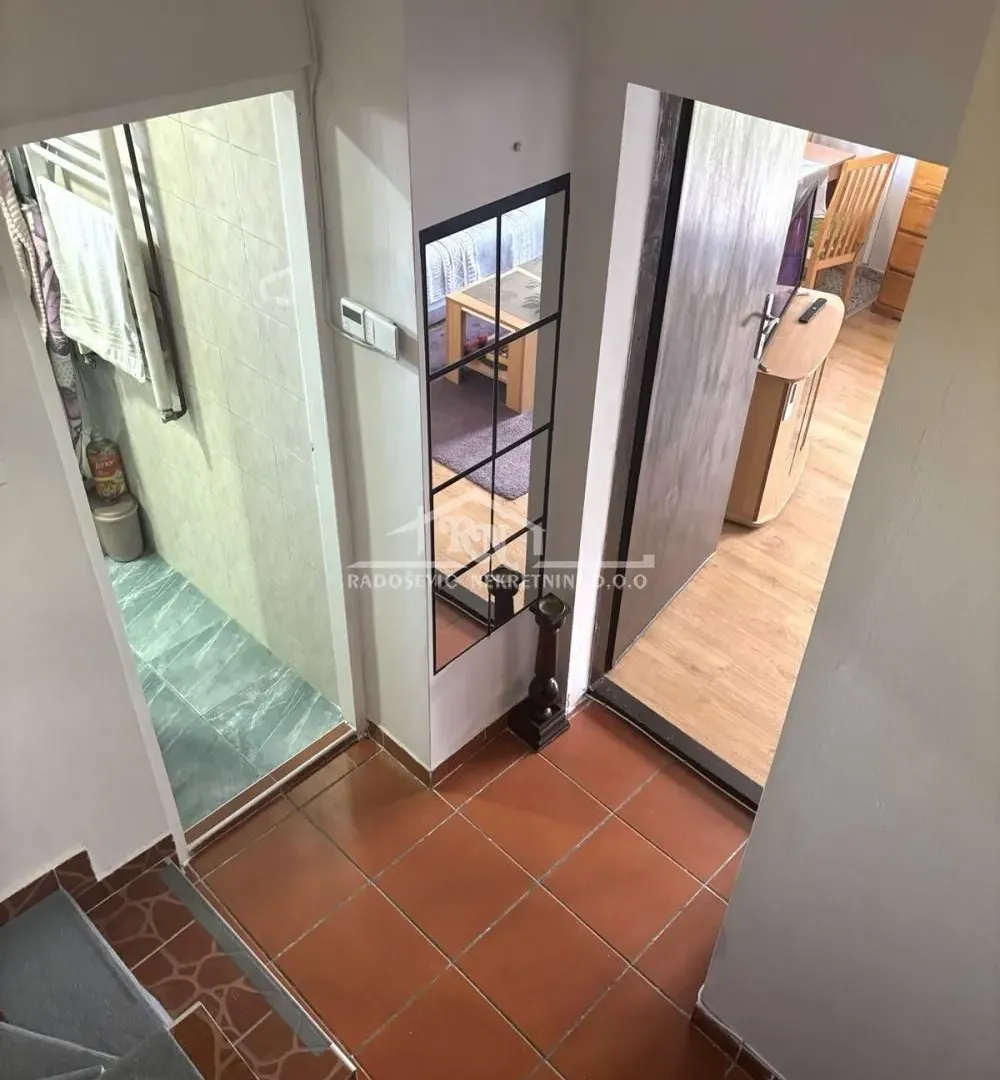 Sale, two bedroom apartment, 66m², Bele Vode, Beograd