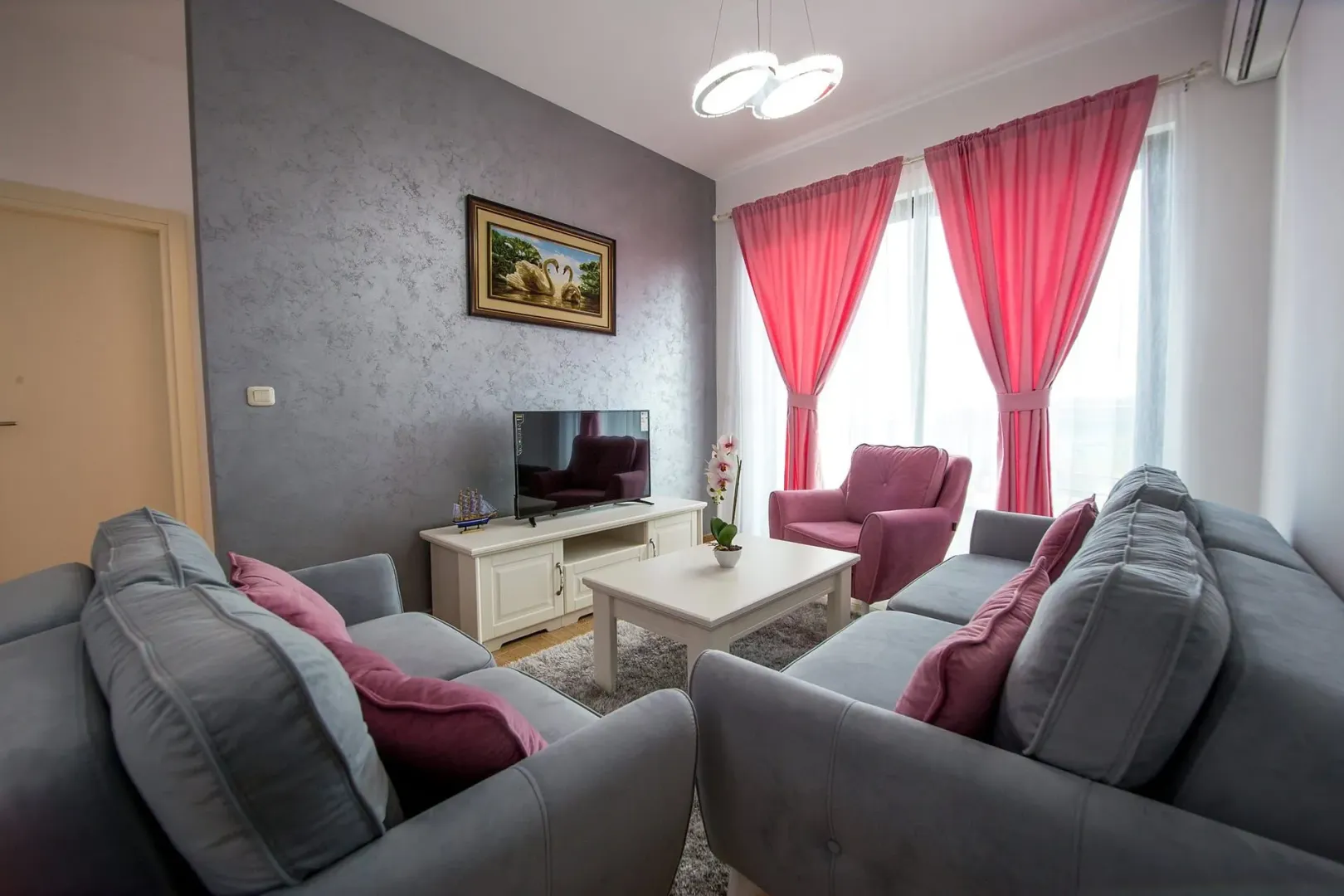 Prodaja, dvosoban stan, 51m², Bečići, Budva