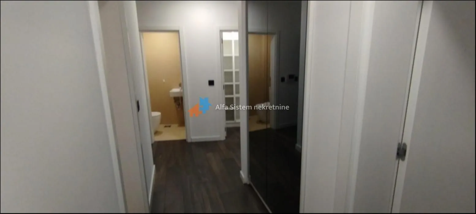 Rent, four bedroom apartment, 100m², Savski Venac, Beograd