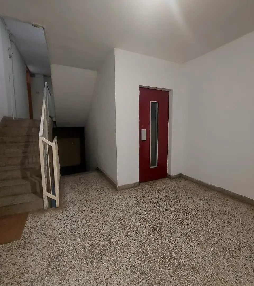 Prodaja, dvosoban stan, 67m², Centar, Nikšić