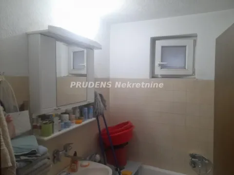 Sale, house, 450m², Surčin, Beograd - image 18