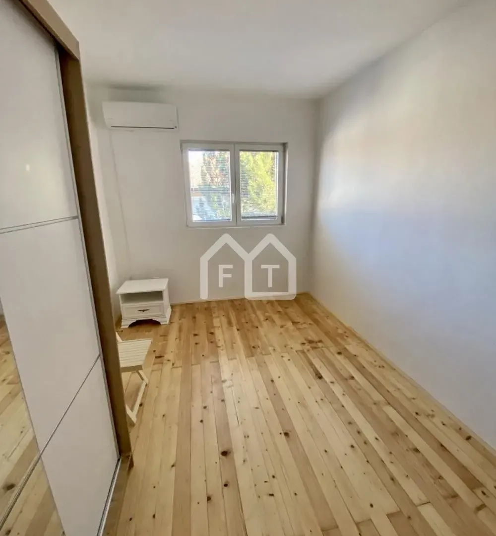 Izdavanje, trosoban stan, 76m², Bežanija, Beograd