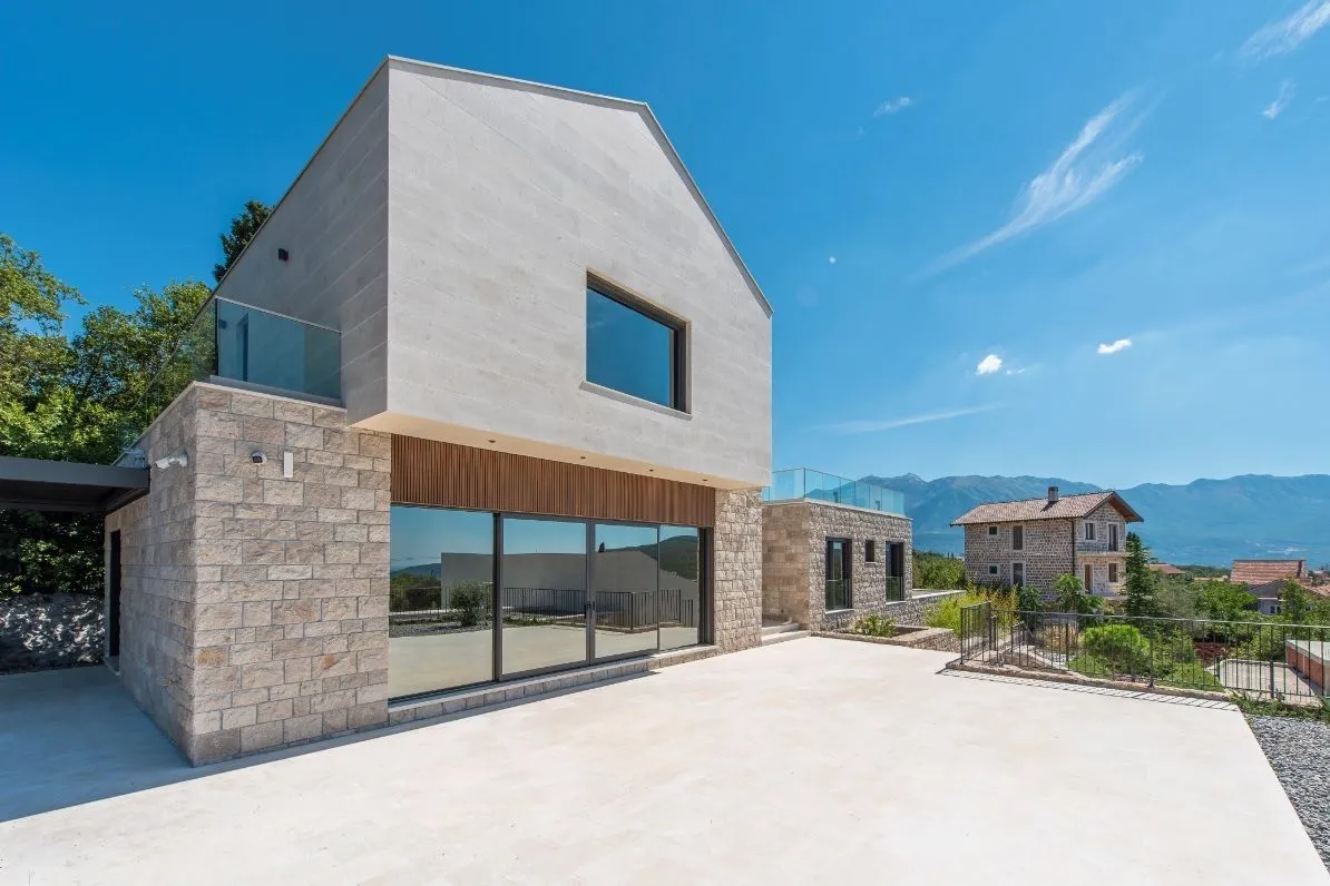 Prodaja, kuća, 558m², Đuraševići, Tivat