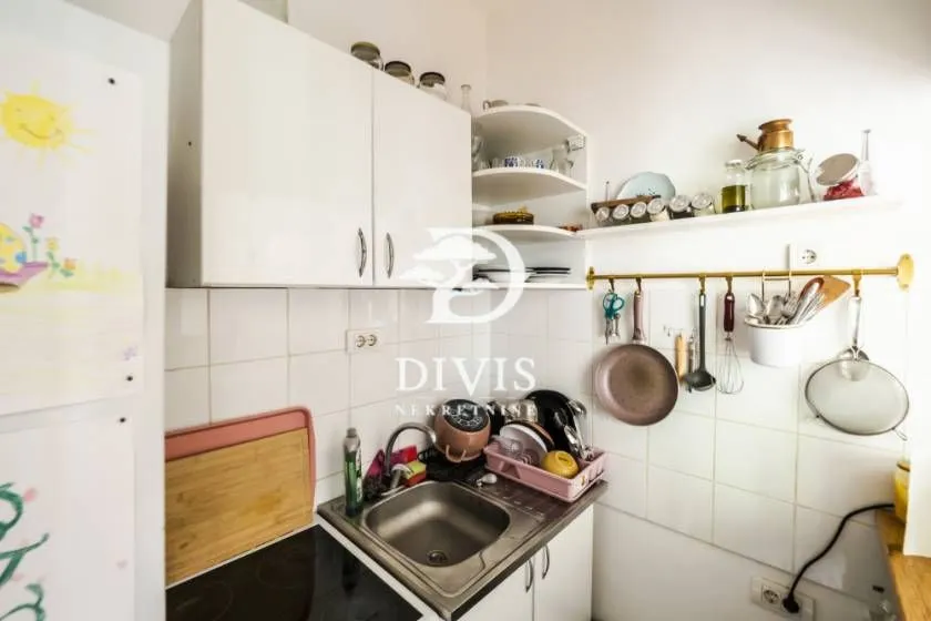 Prodaja, trosoban stan, 67m², Dorćol Sve Podlokacije, Beograd