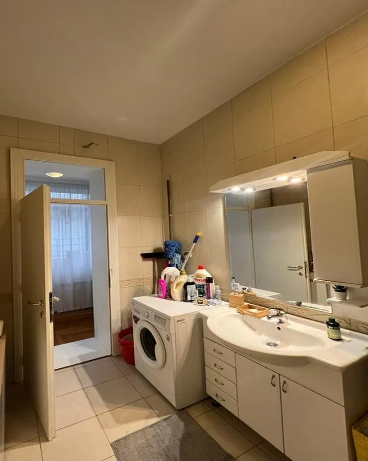 Rent, four bedroom apartment, 116m², Stari Grad, Beograd