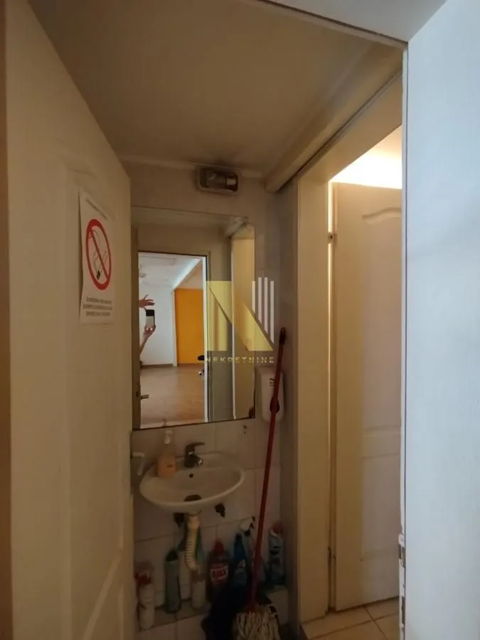 Rent, office space, 59m², Grbavica, Novi Sad Sve Podlokacije