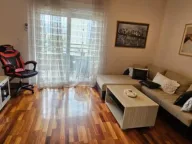 Izdavanje, dvosoban stan, 70m², City Kvart, Podgorica - image 1