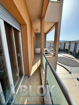 Rent, one bedroom apartment, 55m², City Kvart, Podgorica - image 6