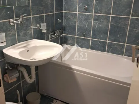 Izdavanje, dvosoban stan, 53m², Liman 2, Novi Sad Sve Podlokacije - image 5