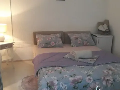 Stan-na-dan, garsonjera, 25m², Vrbas, Novi Sad - image 7