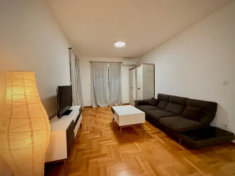 Sale, two bedroom apartment, 75m², Budva, Crna Gora - image 4