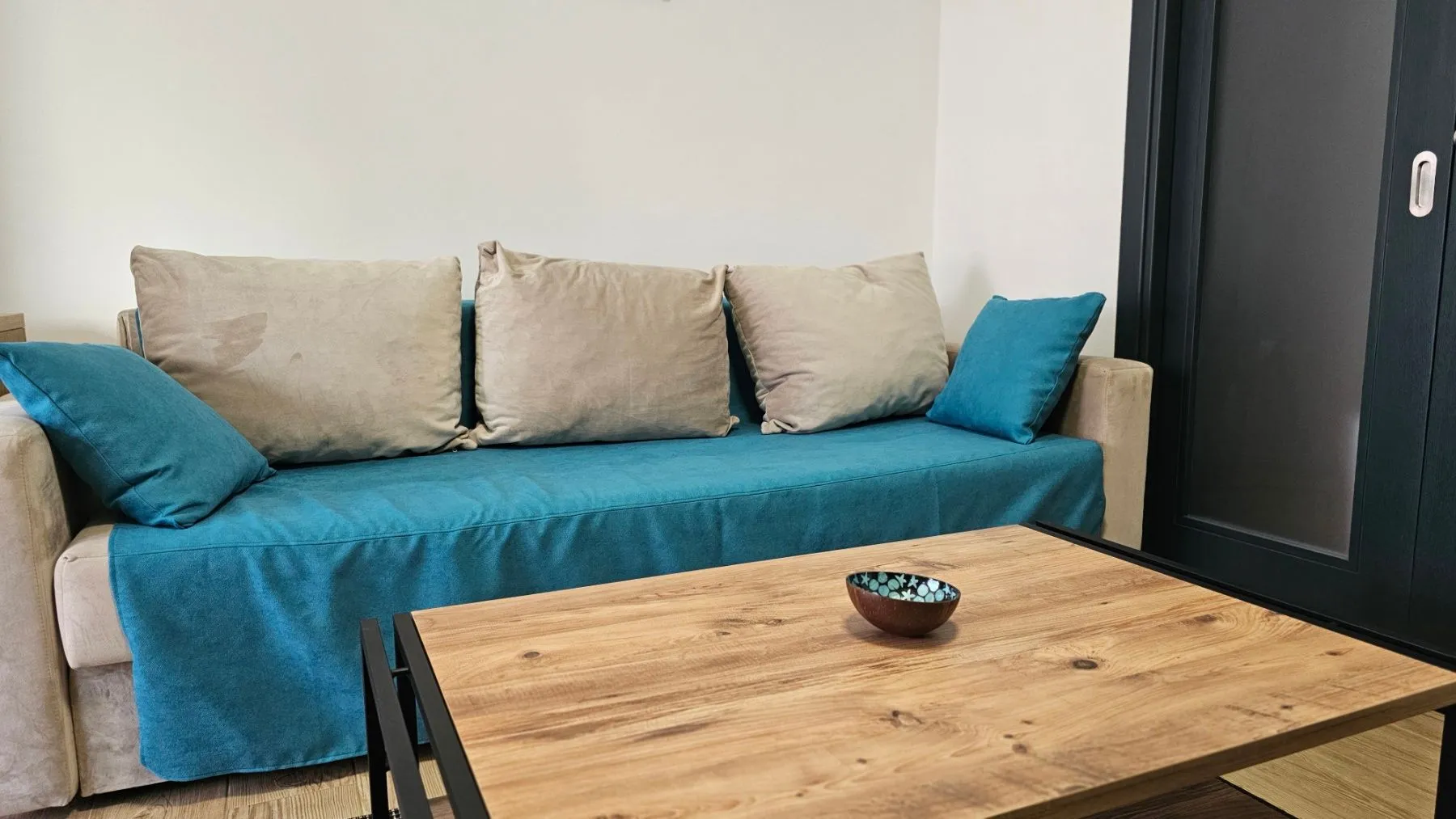Izdavanje, stan, 35m², Budva, Crna Gora