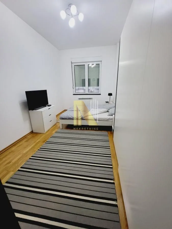 Sale, four bedroom apartment, 108m², Bulevar Oslobodjenja, Novi Sad Sve Podlokacije