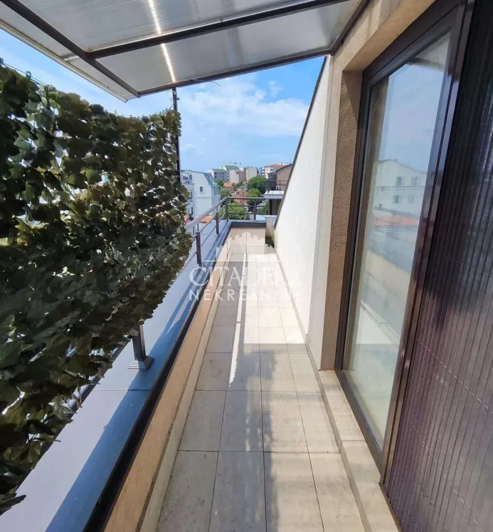 Sale, two bedroom apartment, 35m², Šumice, Beograd