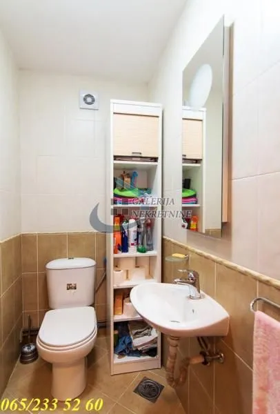 Prodaja, četvorosoban stan, 86m², Voždovac Sve Podlokacije, Beograd