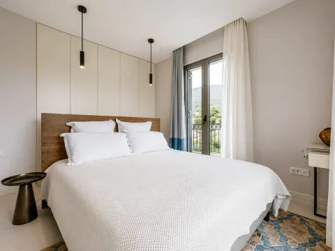 Izdavanje, dvosoban stan, 102m², Porto Montenegro, Tivat - image 12