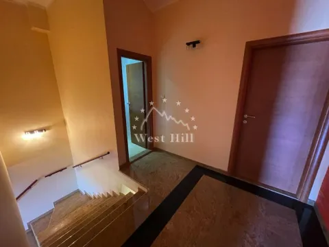 Prodaja, dvosoban stan, 140m², Budva, Crna Gora - image 22