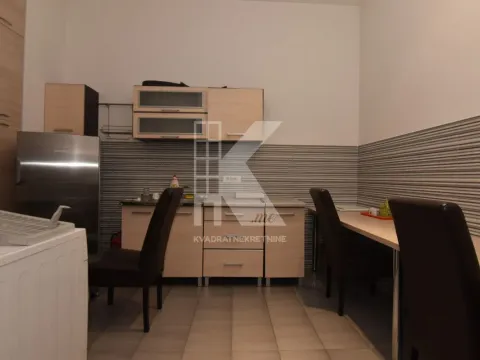 Rent, office space, 347m², Krivi Most, Podgorica - image 21