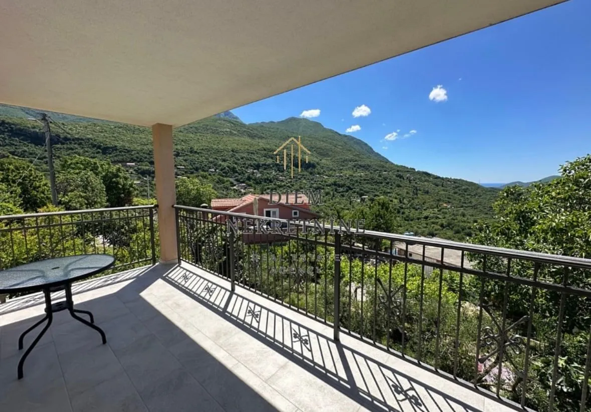 Rent, house, 85m², Lastva Grbaljska, Kotor