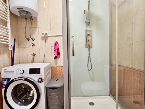 Rent, one bedroom apartment, 50m², Preko Morače, Podgorica - image 10