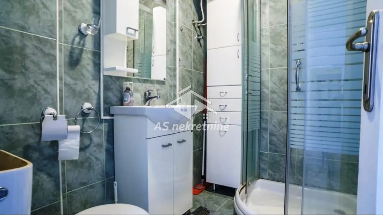 Rent, two bedroom apartment, 45m², Tašmajdan, Palilula Sve Podlokacije