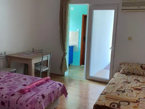 Sale, house, 450m², Šušanj, Bar - image 12