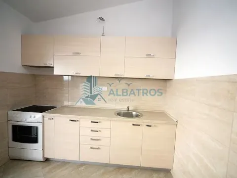 Rent, apartment, 200m², Sutomore, Bar - image 5