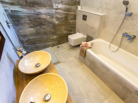 Prodaja, kuća, 360m², Đenovići, Herceg Novi - image 18