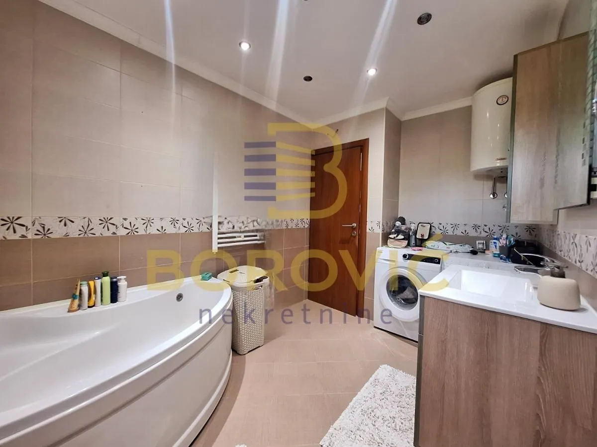 Sale, house, 104m², Železnik, Beograd