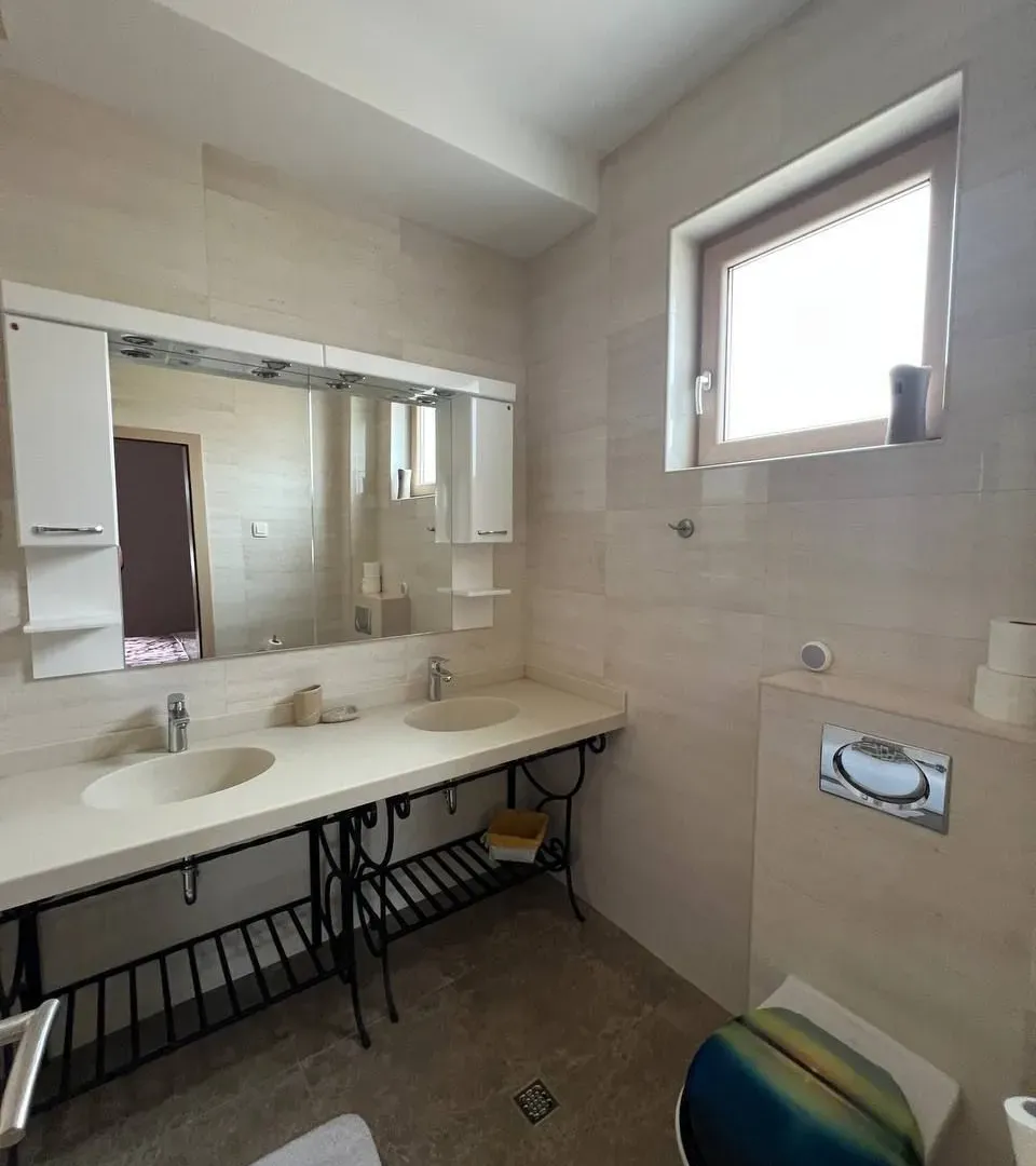 Sale, two bedroom apartment, 95m², Bečići, Budva