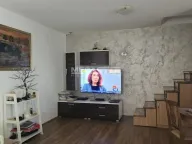 Prodaja, kuća, 64m², Slavujev Venac, Zvezdara Sve Podlokacije - image 2