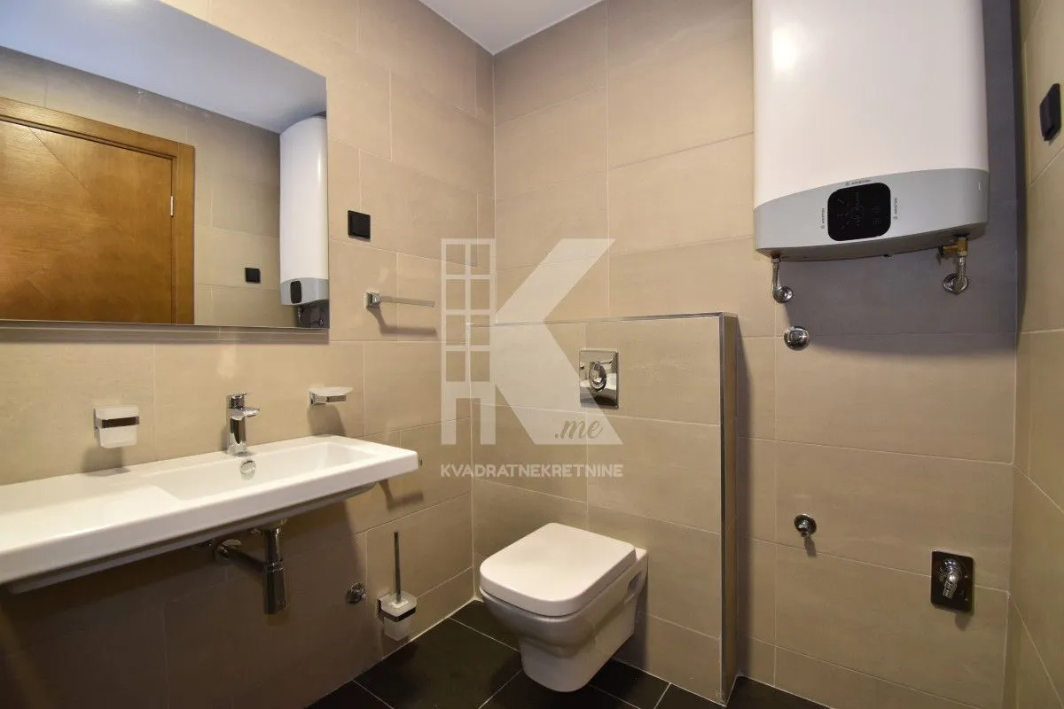 Rent, office space, 49m², Ljubović, Podgorica