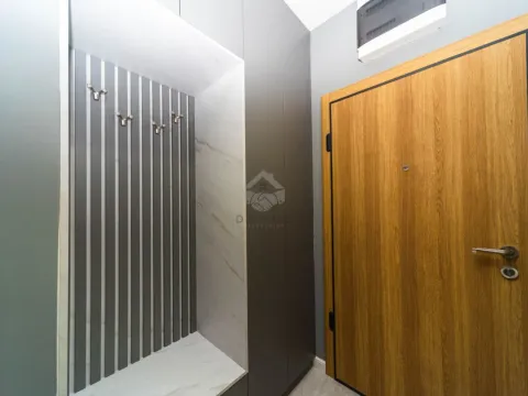 Rent, one bedroom apartment, 47m², New City, Podgorica - image 10