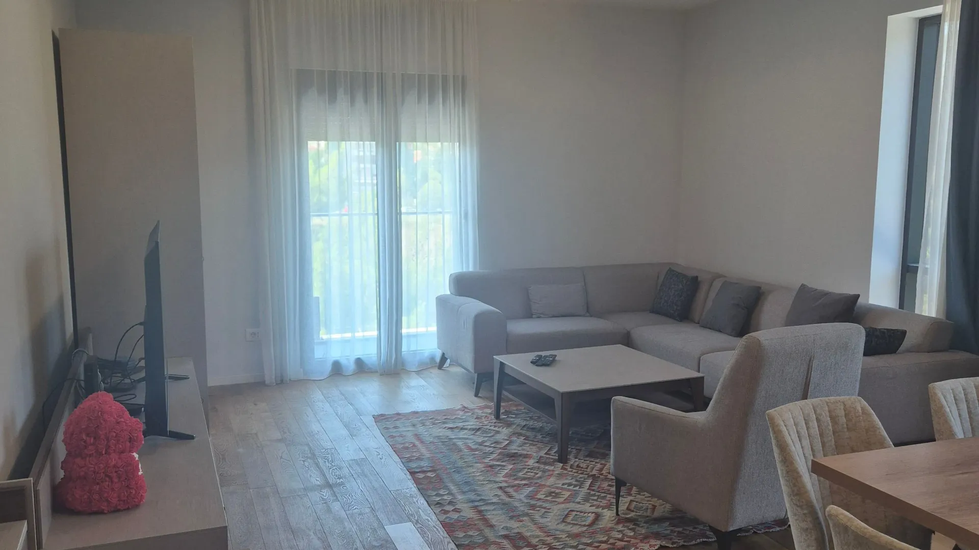 Rent, three bedroom apartment, 100m², Vezirov Most, Podgorica