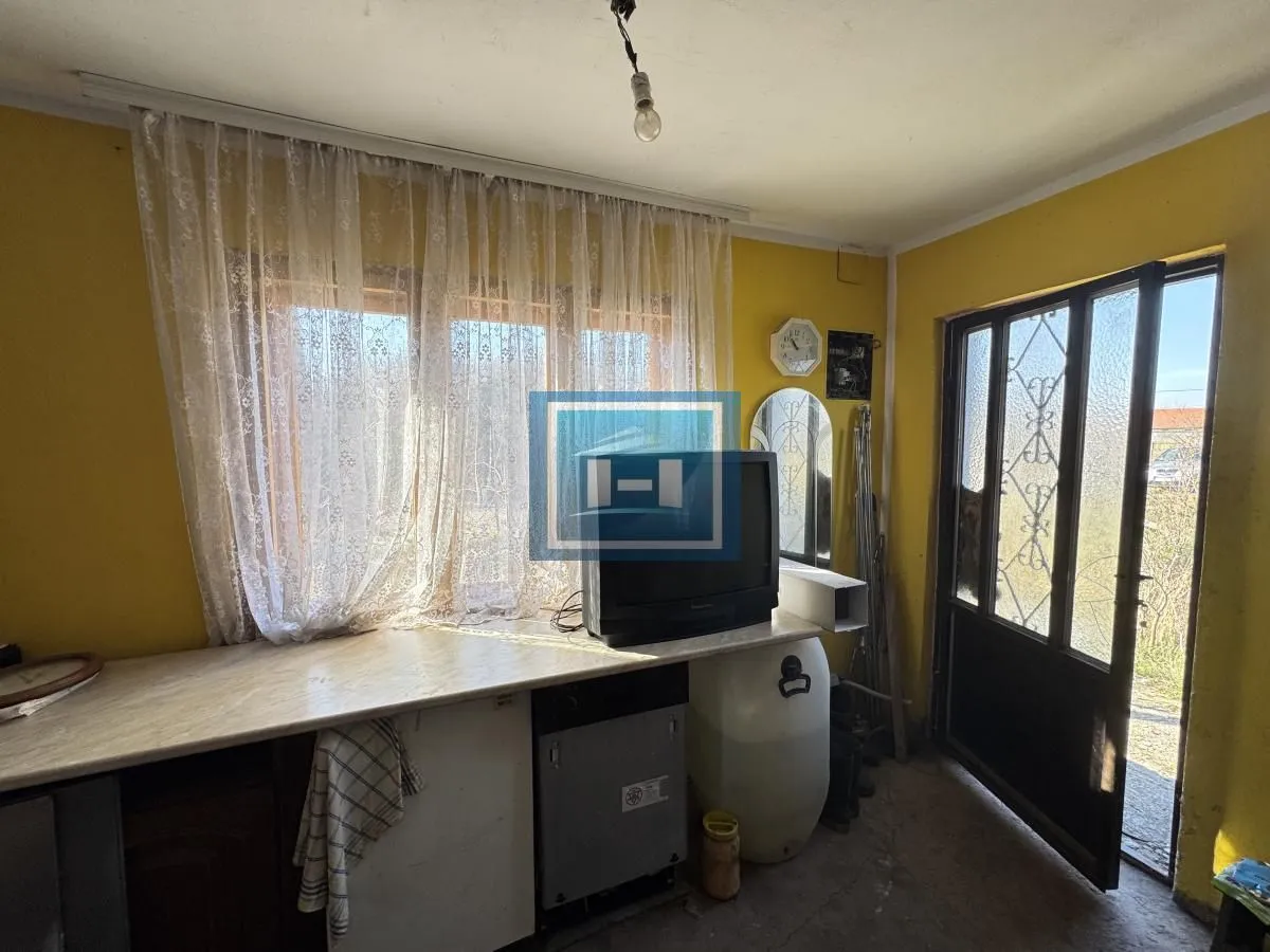 Sale, house, 74m², Rasputnica, Ćuprija
