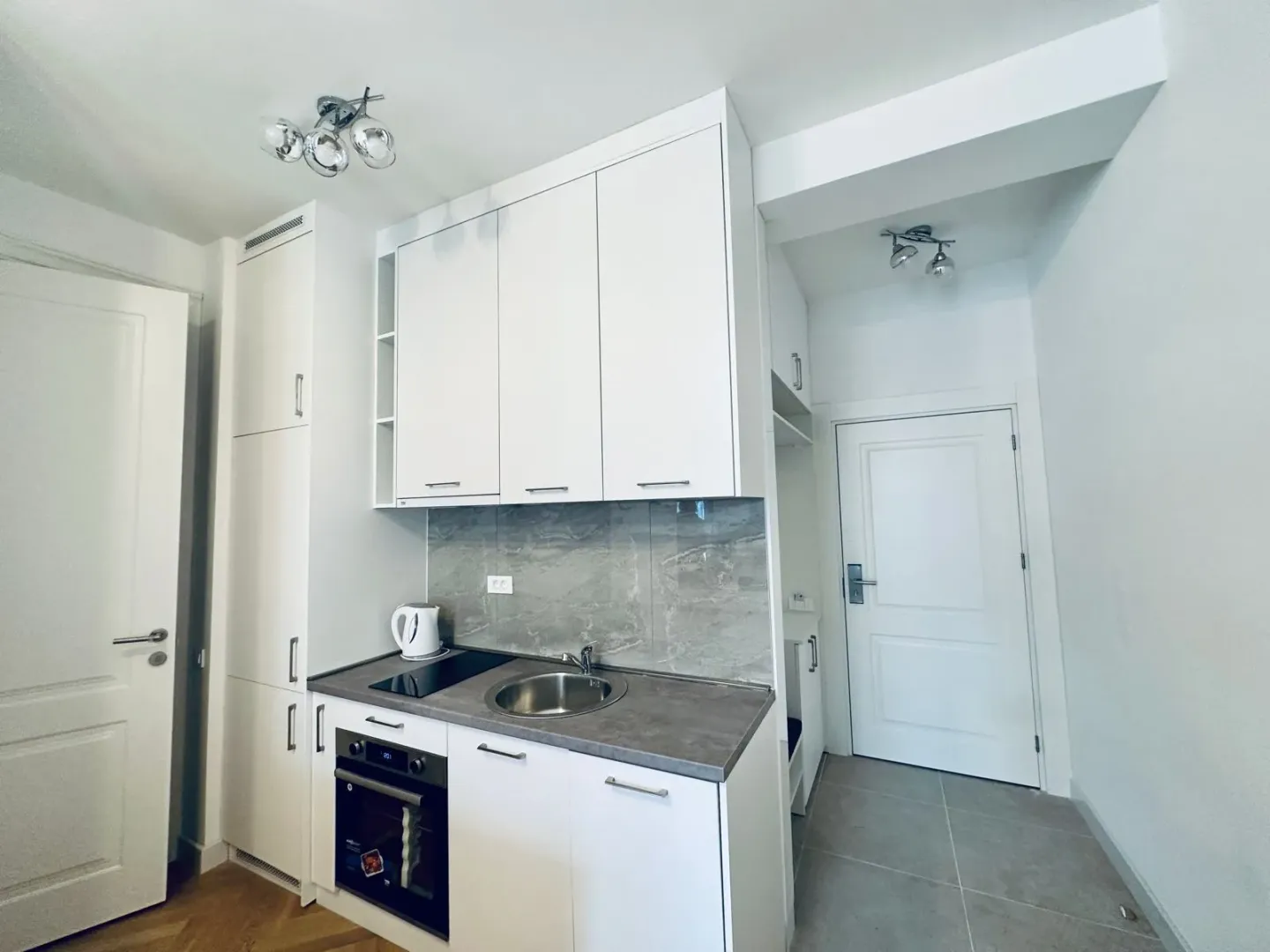 Prodaja, jednosoban stan, 35m², Bečići, Budva