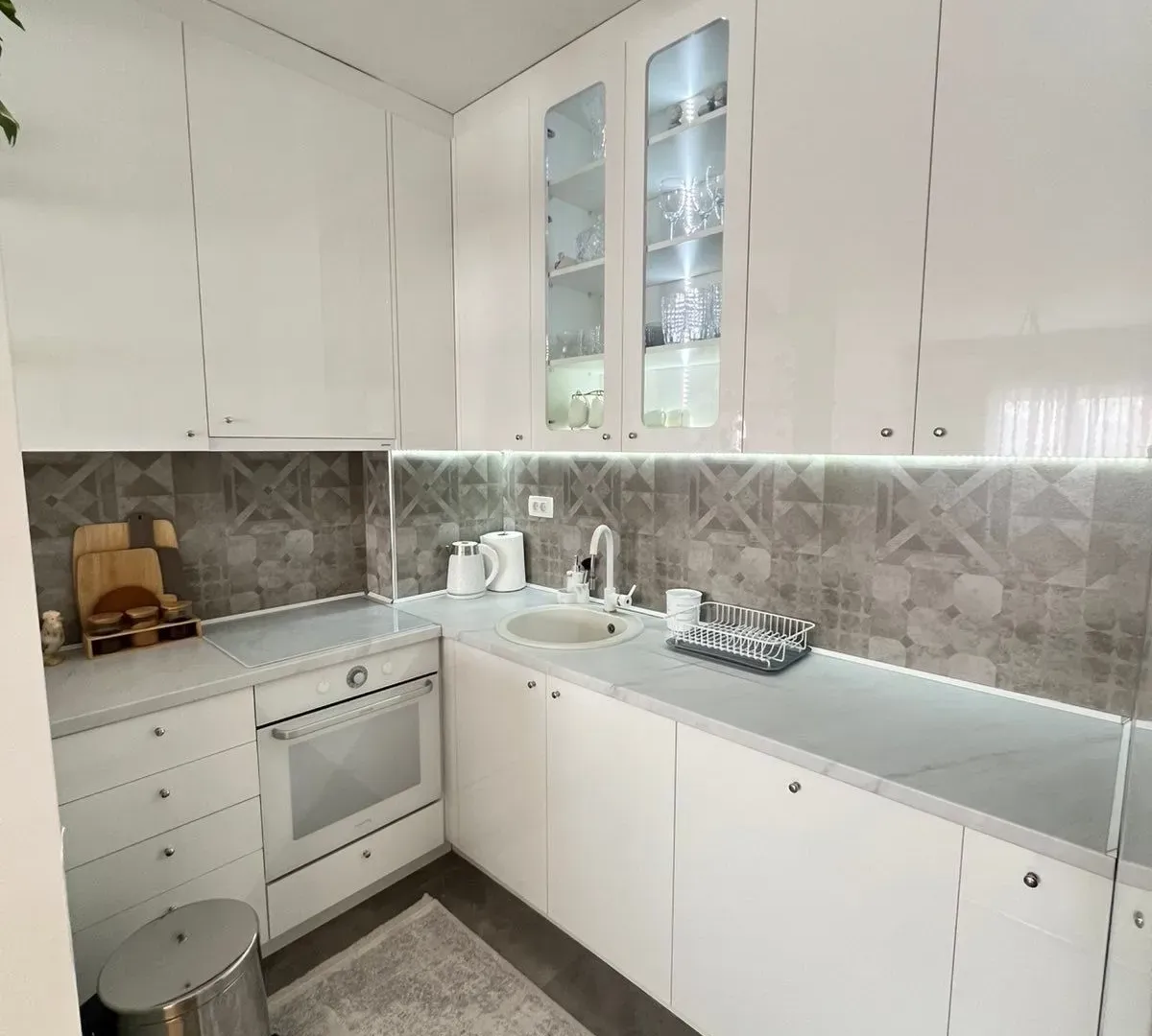 Rent, one bedroom apartment, 43m², Pobrežje, Podgorica