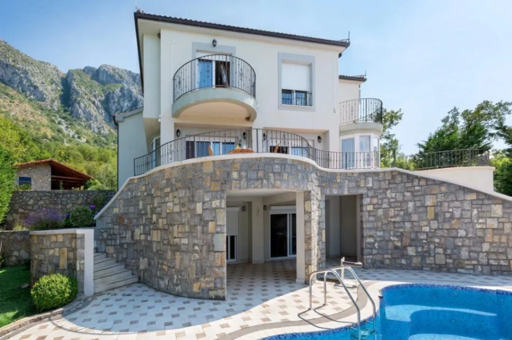 Prodaja, kuća, 414m², Tudorovići, Budva