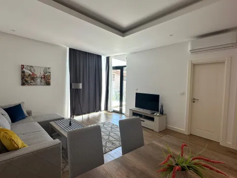 Prodaja, jednosoban stan, 51m², Donja Lastva, Tivat - image 4