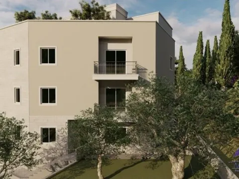 Prodaja, dvosoban stan, 75m², Petrovac, Budva - image 1