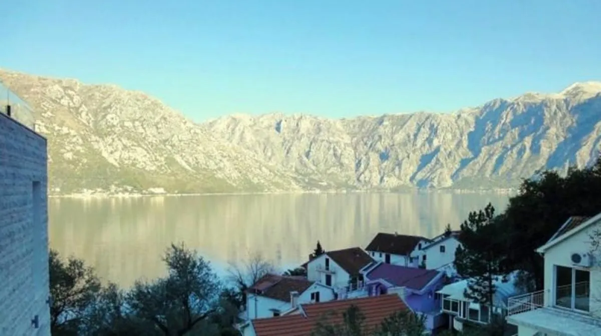 Sale, house, 585m², Stoliv, Kotor