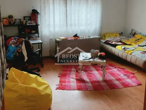 Sale, house, 784m², Kaludjerica, Grocka - image 6