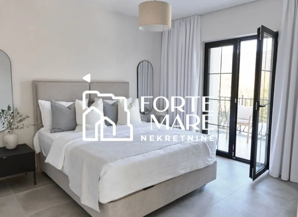 Prodaja, kuća, 424m², Tivat, Crna Gora