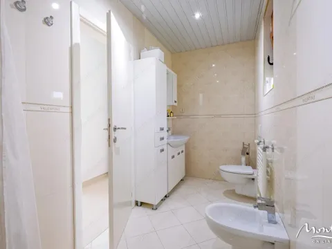 Sale, house, 430m², Bečići, Budva - image 14