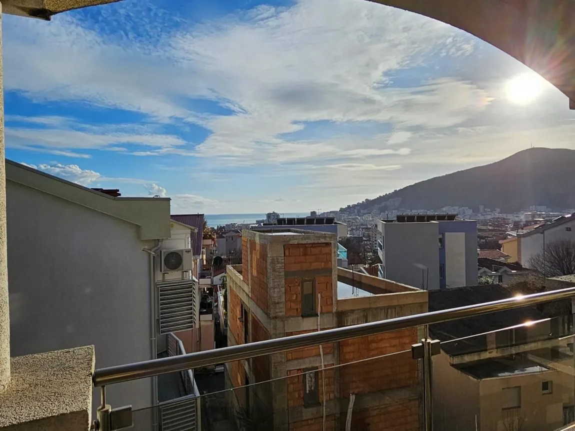Sale, one bedroom apartment, 89m², Podkošljun, Budva