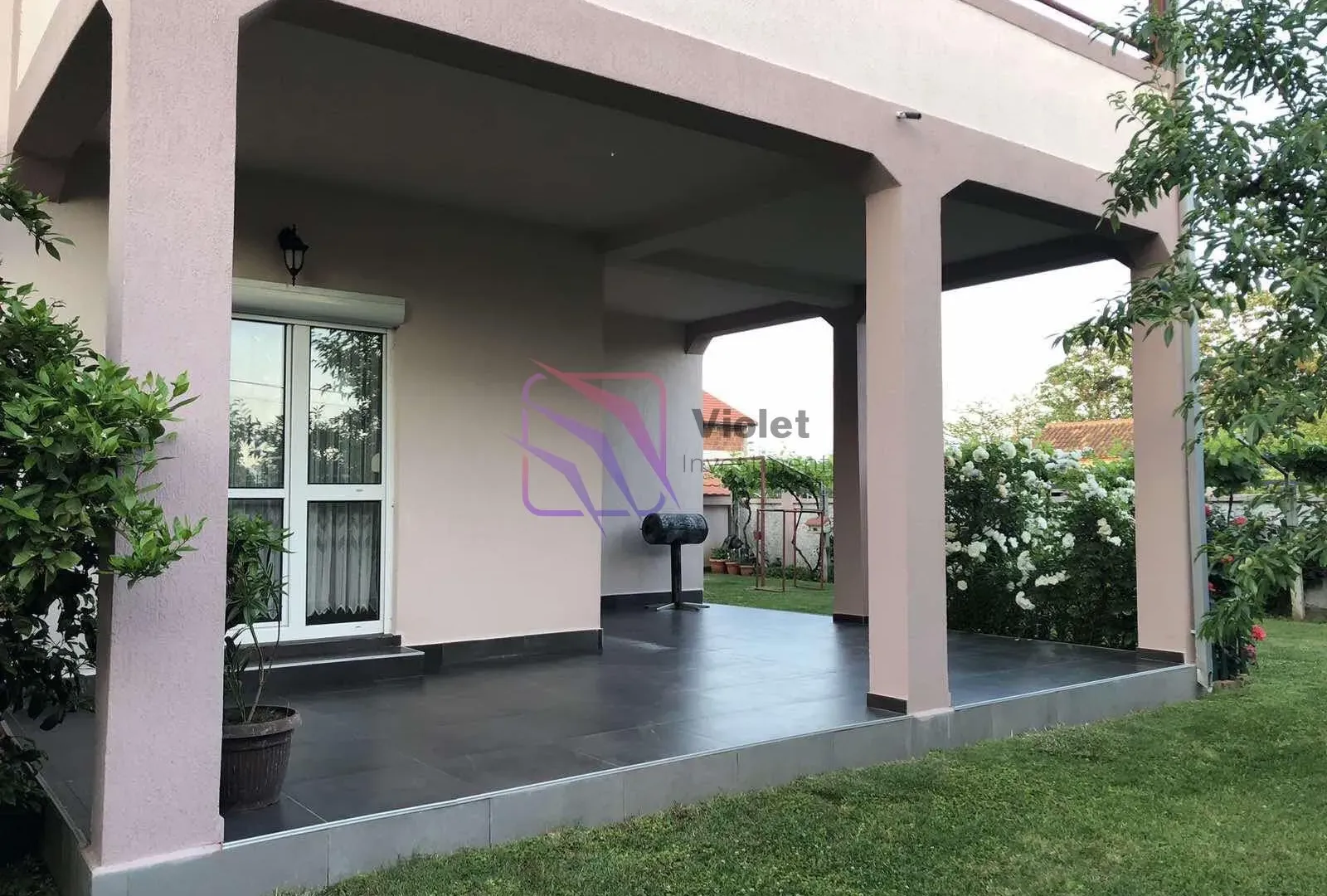 Izdavanje, kuća, 350m², Donji Kokoti, Podgorica